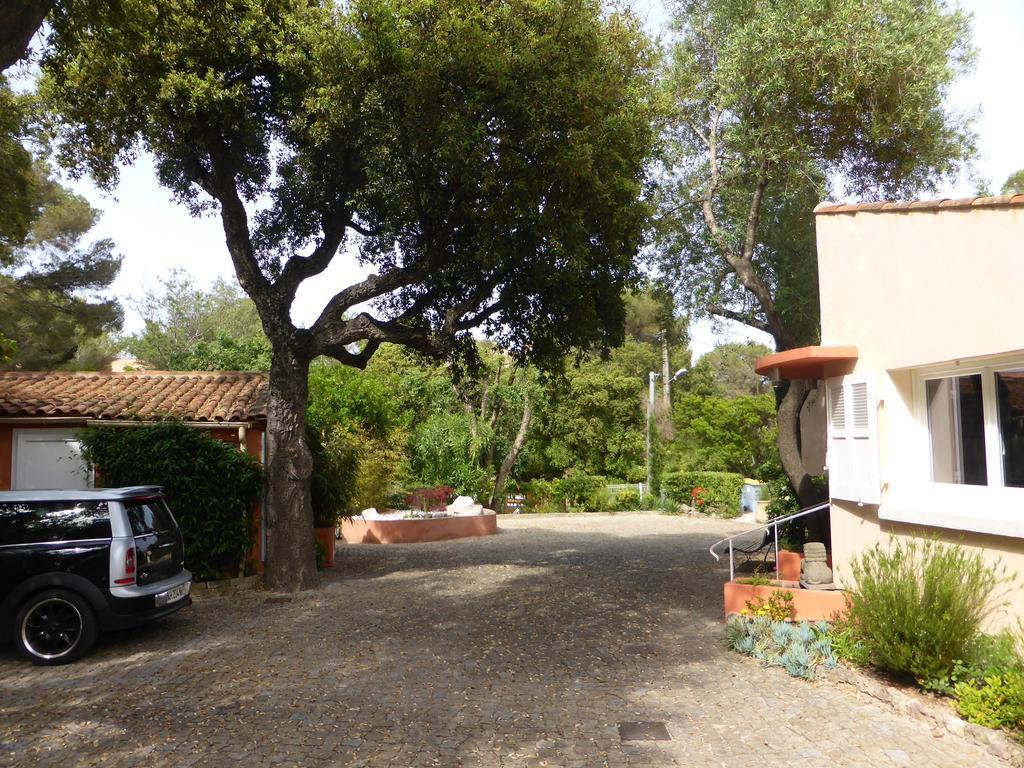 Athena Motel Saint Aygulf Εξωτερικό φωτογραφία
