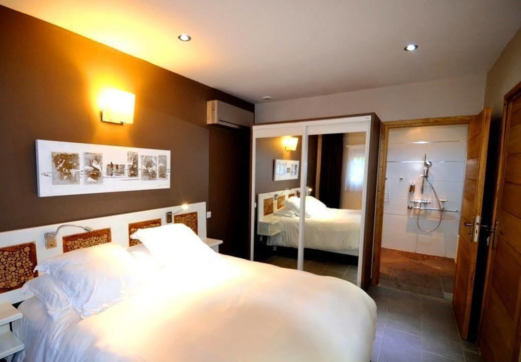 Athena Motel Saint Aygulf Εξωτερικό φωτογραφία